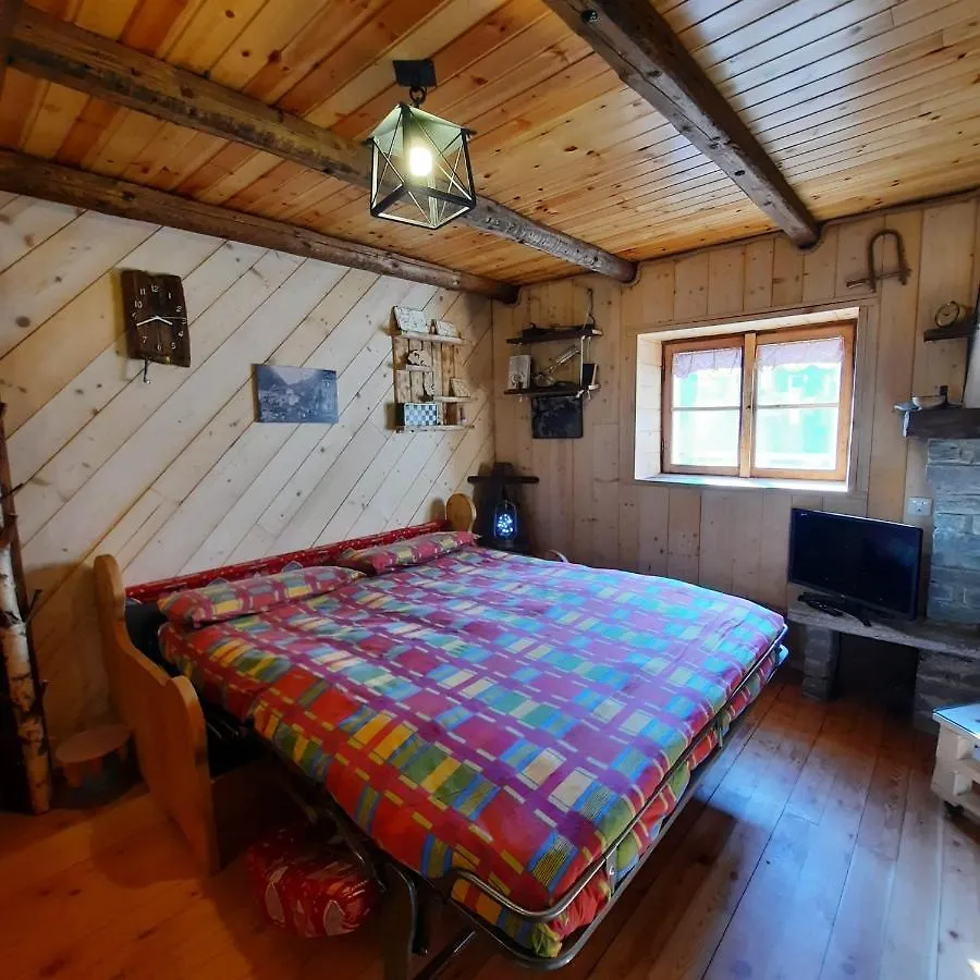 Baita Autentica - Your Mountain Holiday Premana Chalet